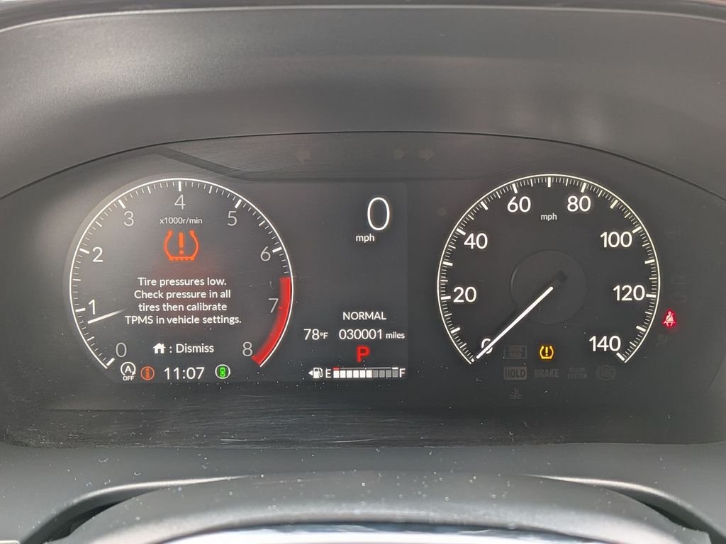 Used 2025 Silver Honda EX-L image 20