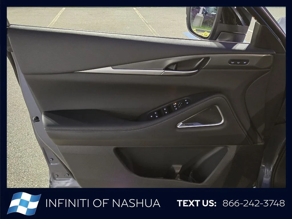 New 2027 MOONBOW BLUE INFINITI Luxe AWD image 8