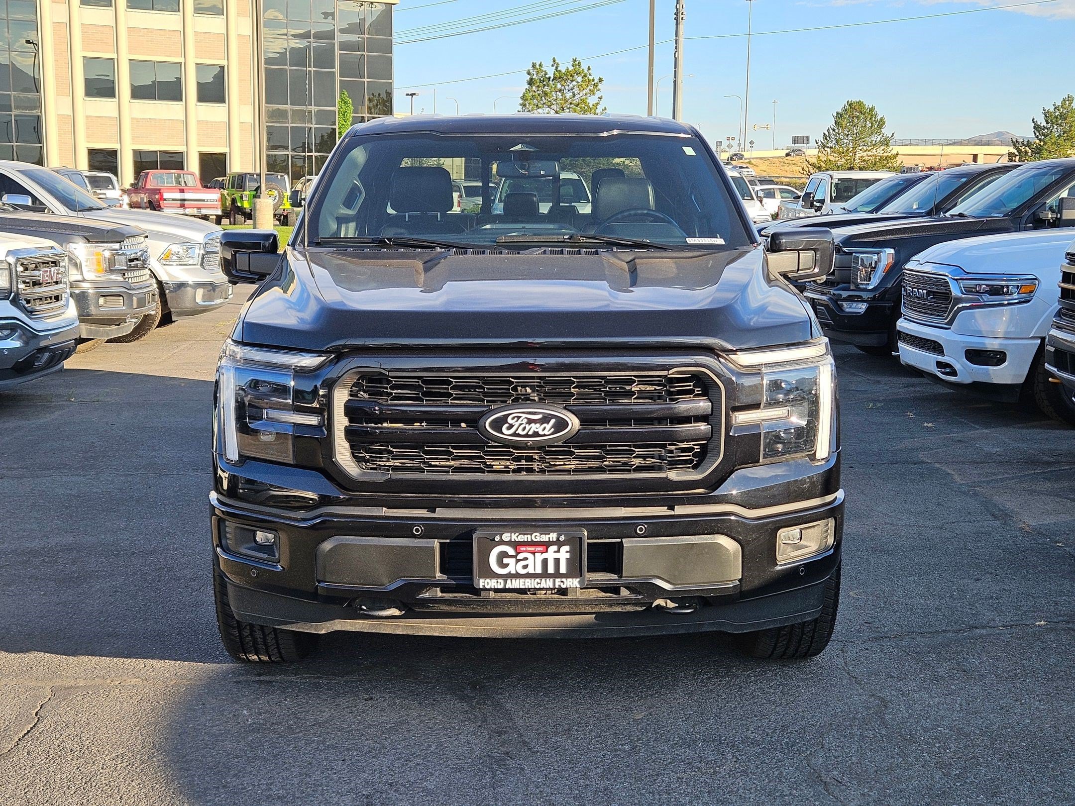 Used 2025 Agate Black Metallic Ford LARIAT image 9