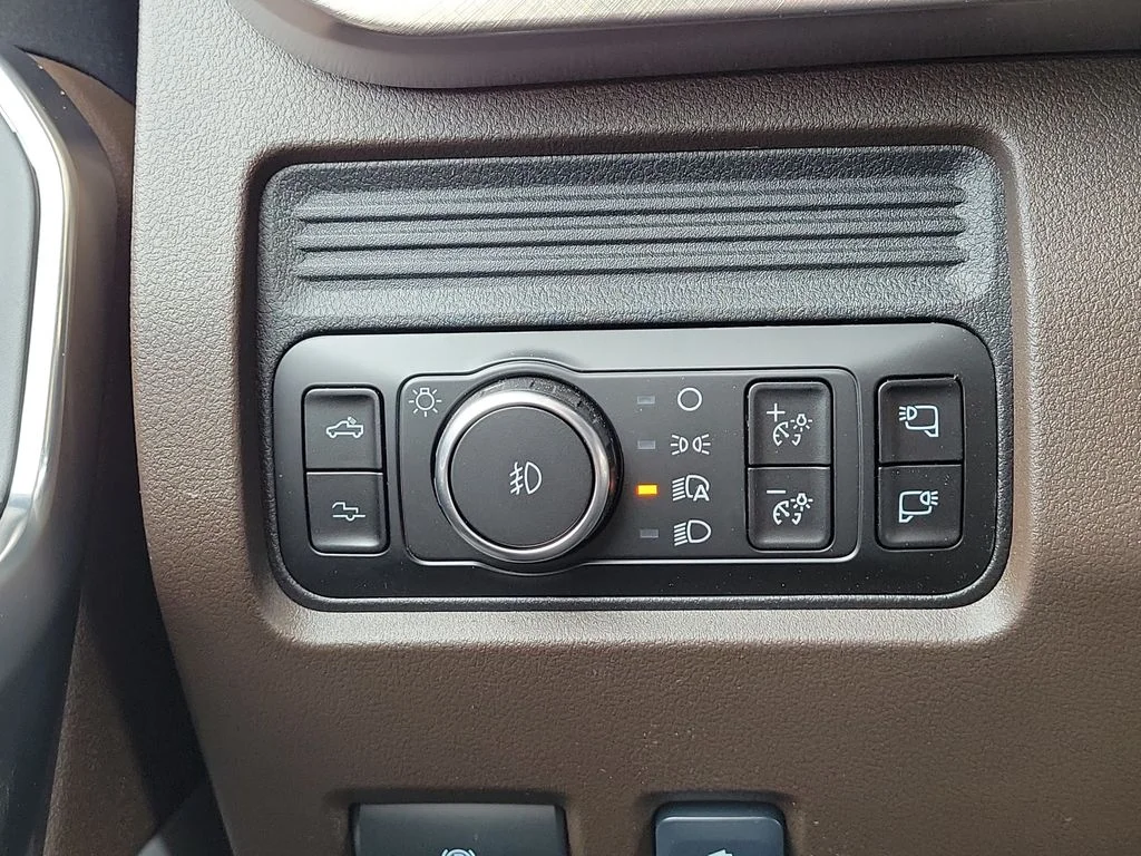 New 2026 Glacier Gray Metallic Tri-Coat Ford F-250® King Ranch® image 26