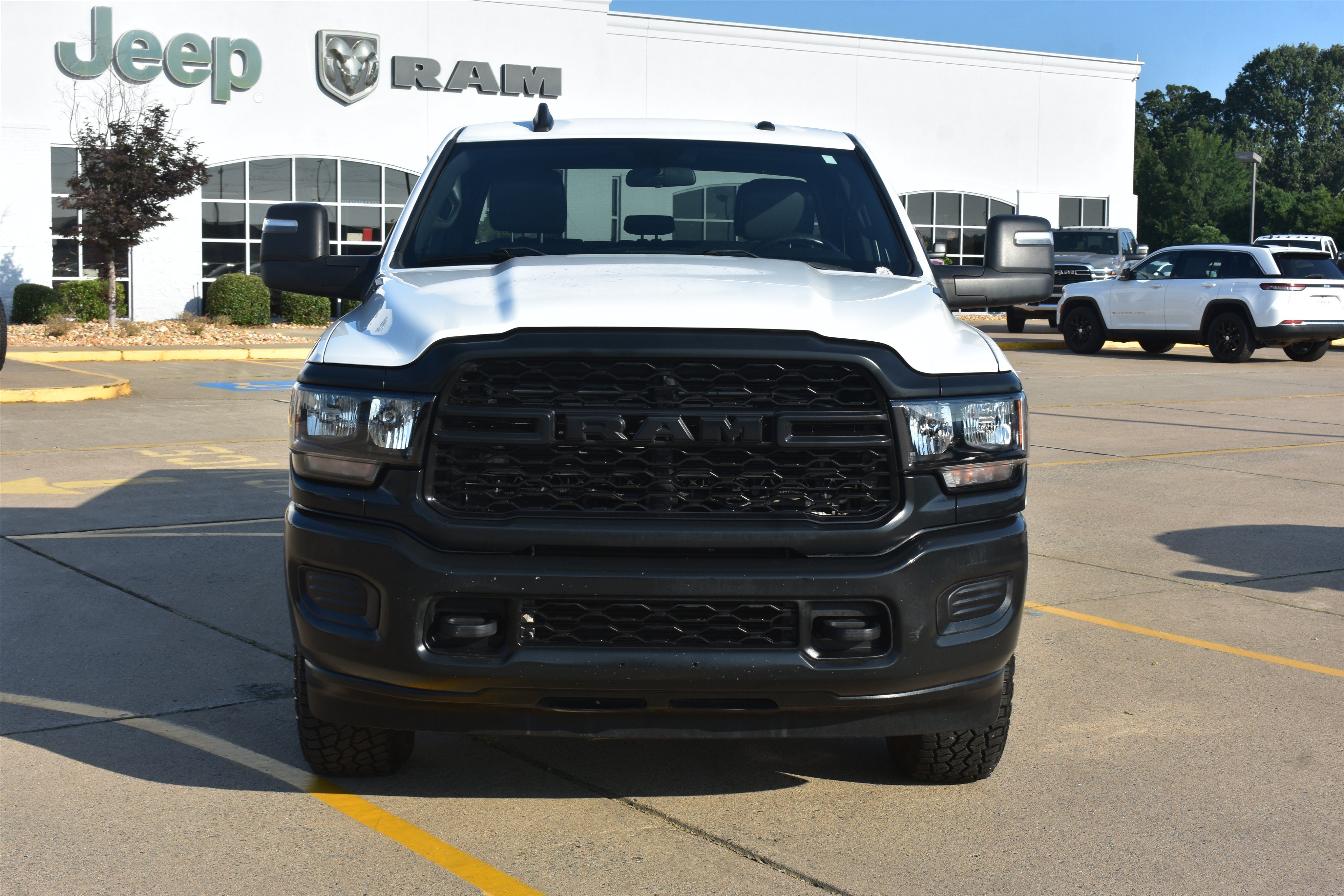 Used 2024 RAM Ram 2500 Pickup Tradesman with VIN 3C6UR5HLXRG154413 for sale in Little Rock