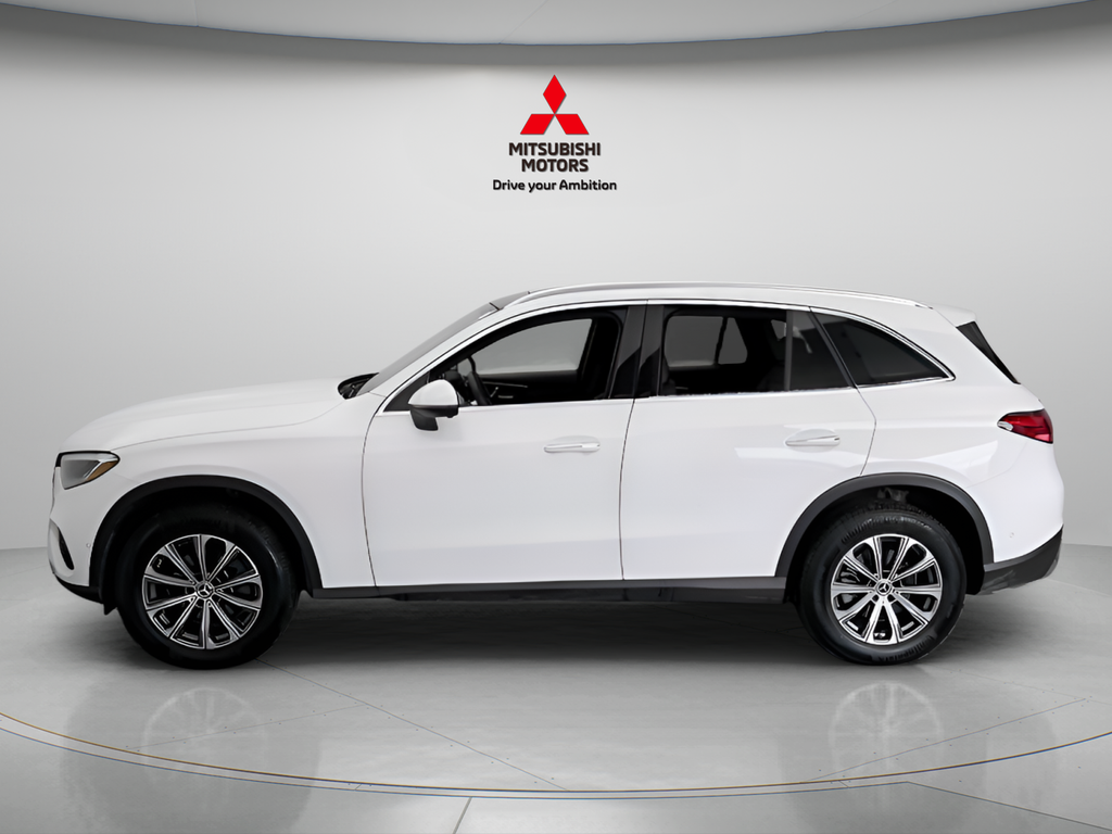 2024 Mercedes-Benz GLC GLC 300 - Photo 10