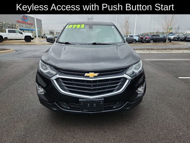 Used 2019 Chevrolet Equinox LT with VIN 2GNAXKEV5K6139610 for sale in Grove City, OH