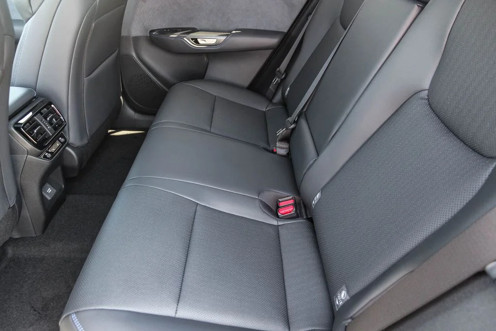 New 2026 Iridium and Black Onyx Lexus  550e F SPORT AWD image 19