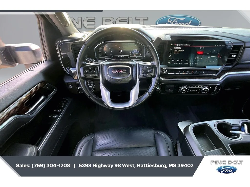 Certified Used 2025 Summit White GMC SLE image 5