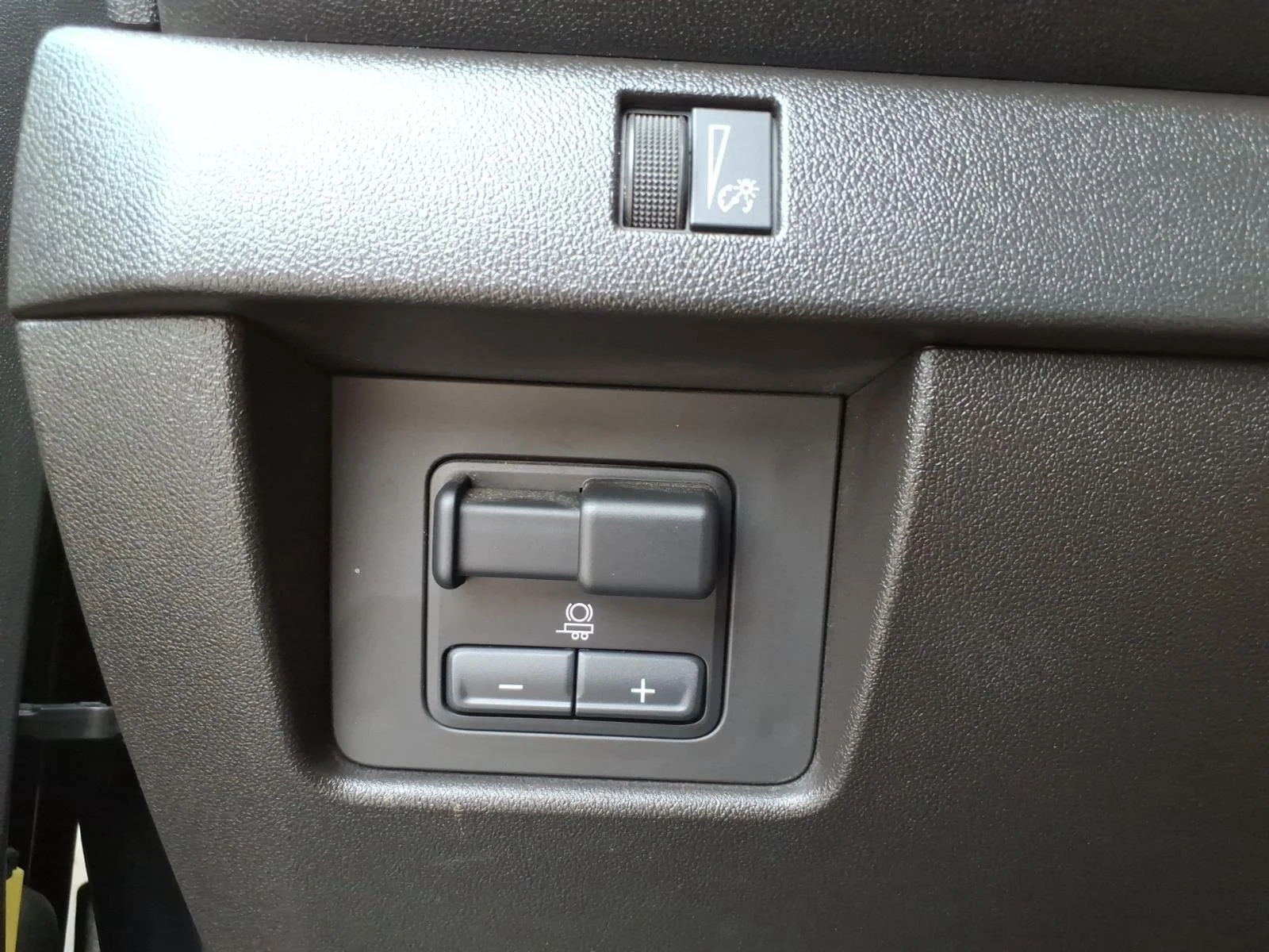 Used 2023 Black Chevrolet 4WD Trail Boss image 19