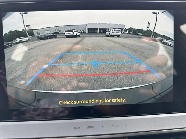 Certified Used 2026 WIND CHILL PEARL Toyota  image 28