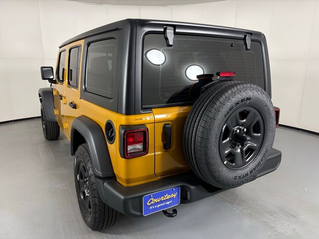 New 2026 Goldilocks Exterior Paint Jeep Sport image 11