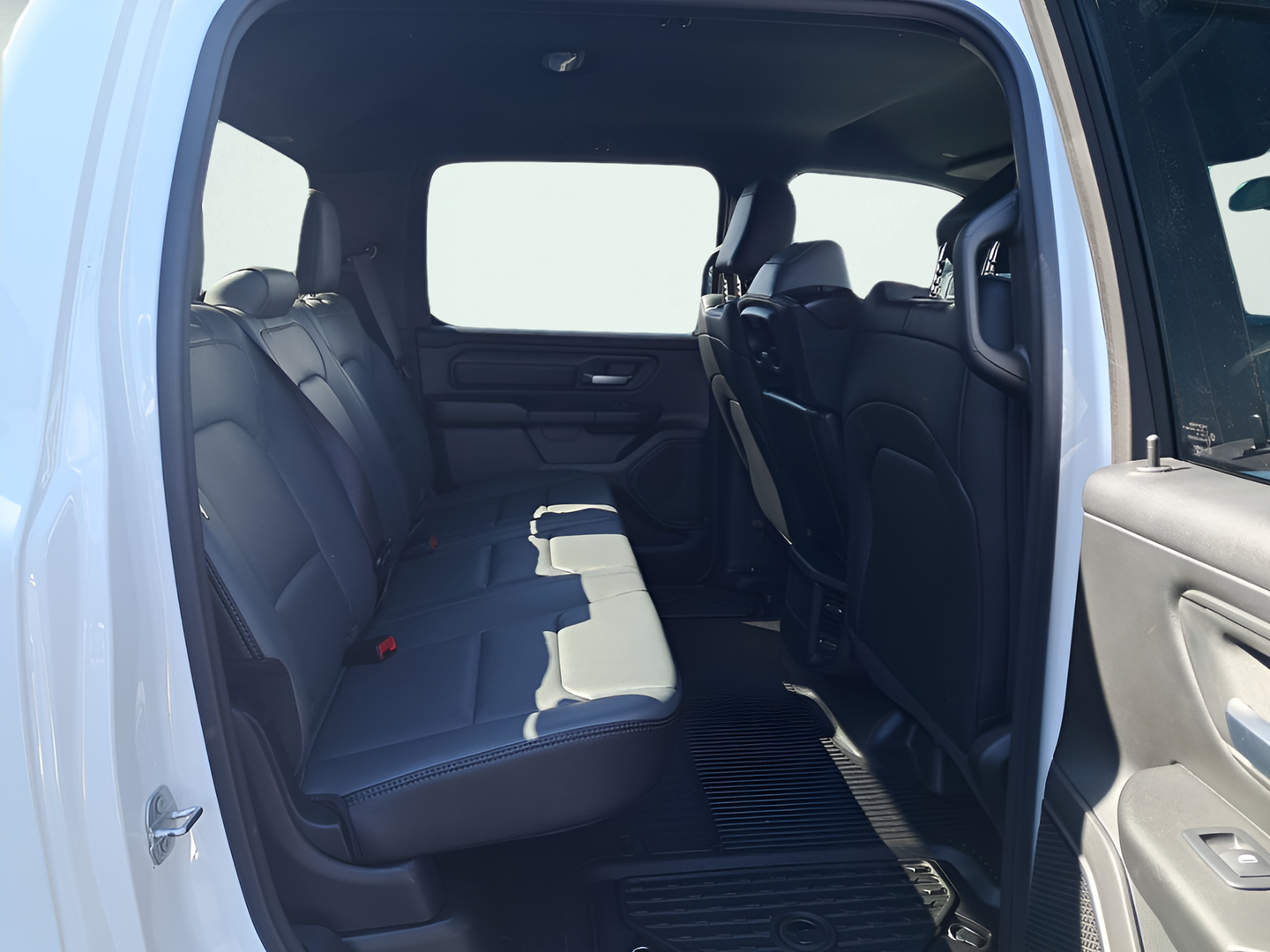 Used 2022 White Ram Tradesman image 15