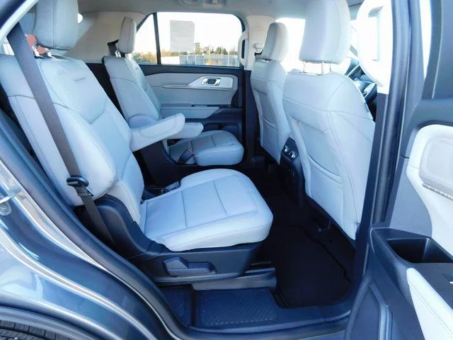 2026 Ford Explorer Active - Photo 21