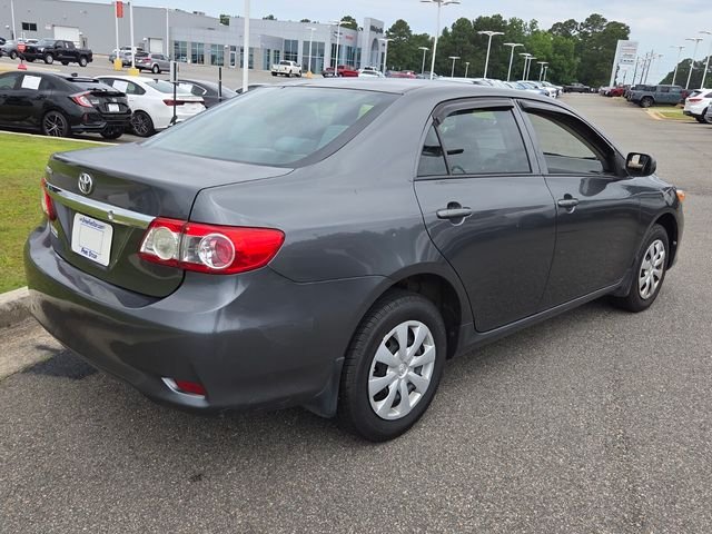 Used 2013 Gray Toyota L image 12