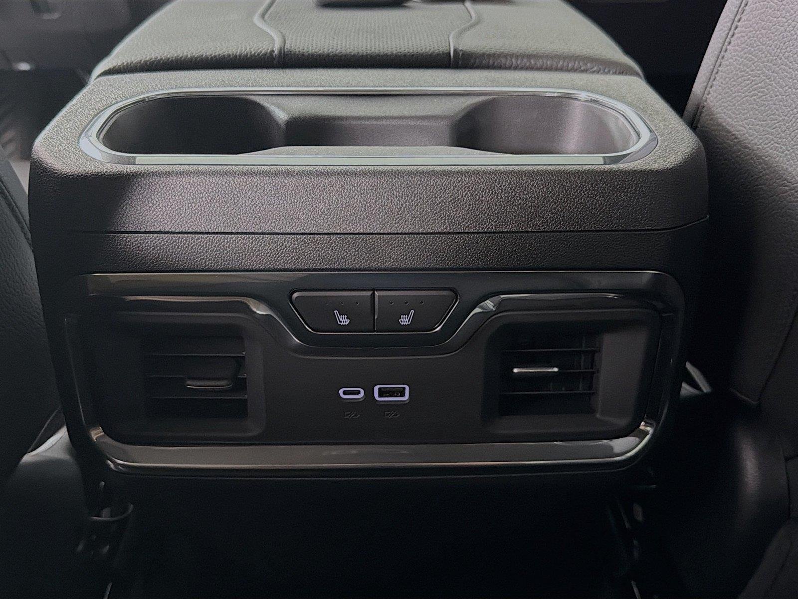 2026 GMC Sierra 2500HD Denali - Photo 29