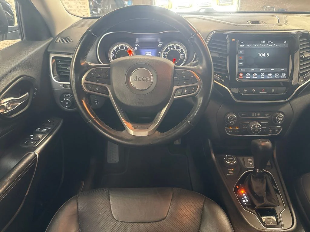 Used 2021 Black Jeep Limited image 14