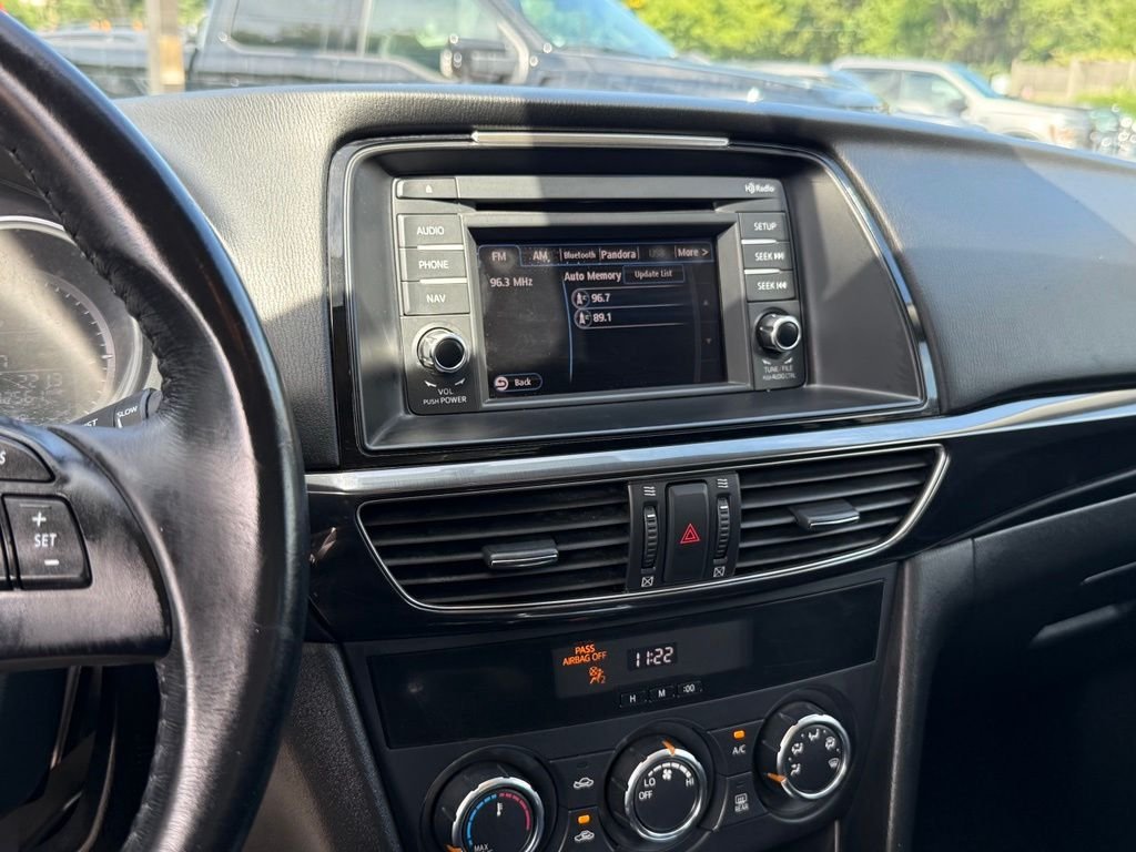 Used 2014 Gray Mazda i Sport image 17