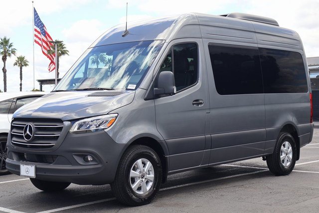 2026|Mercedes-Benz|Sprinter 2500|Passenger 144 WB|Passenger Van
