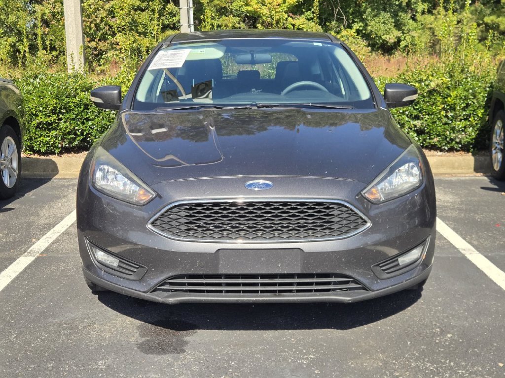 Used 2017 Gray Ford SEL image 2