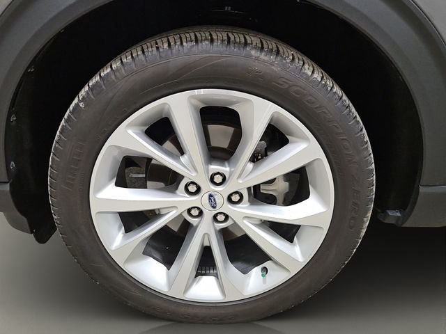 Used 2023 Gray Ford Platinum image 24
