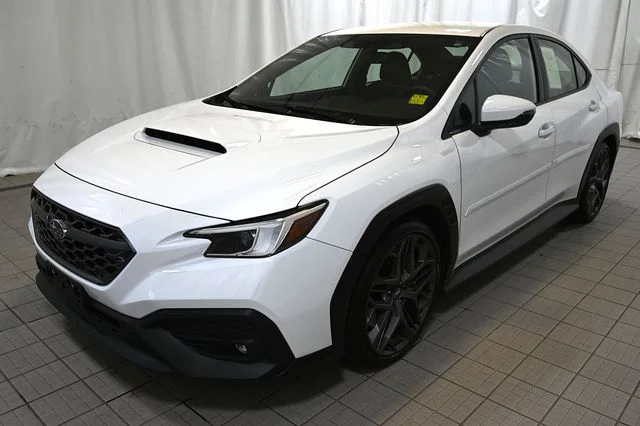 Certified Used 2024 White Subaru TR image 18