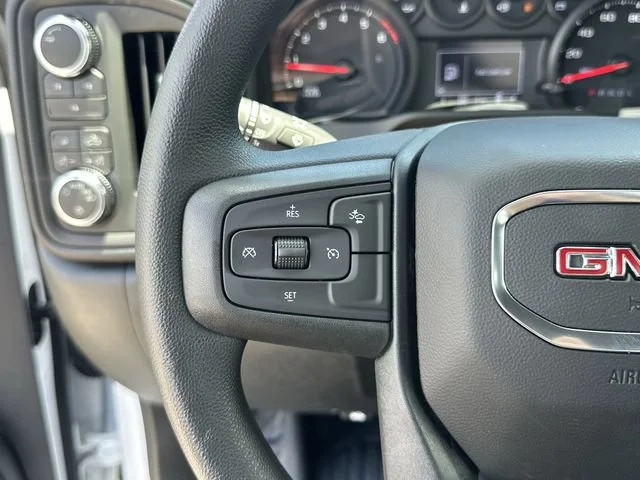 New 2026 Summit White GMC Pro image 25