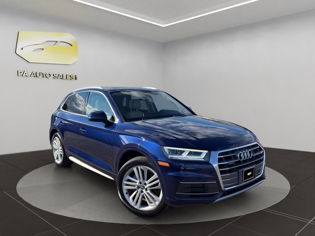 2018 Audi Q5 2.0T quattro S tronic Premium Plus's photo