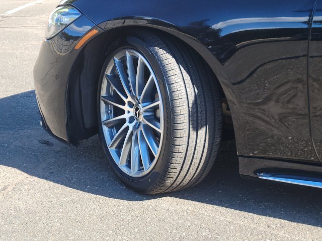 Certified Used 2023 Black Mercedes-Benz S 580 image 30