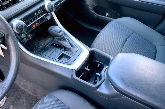 Certified Used 2024 SILVER SKY METALLIC Toyota  image 16