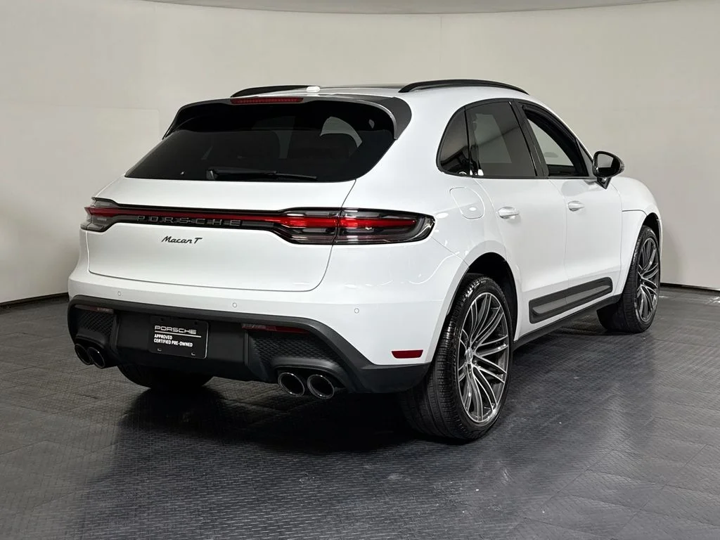 Used 2023 Carrara White Metallic Porsche T image 7