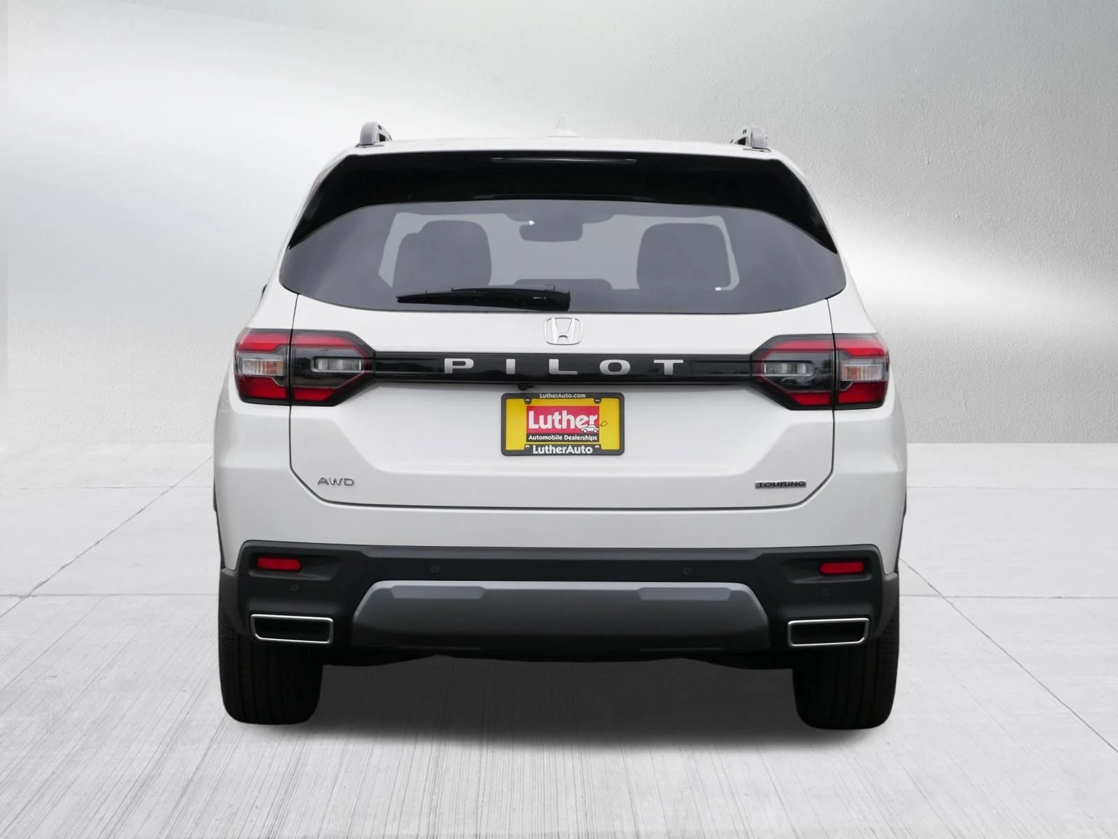 New 2026 Platinum White Pearl Honda Touring image 6