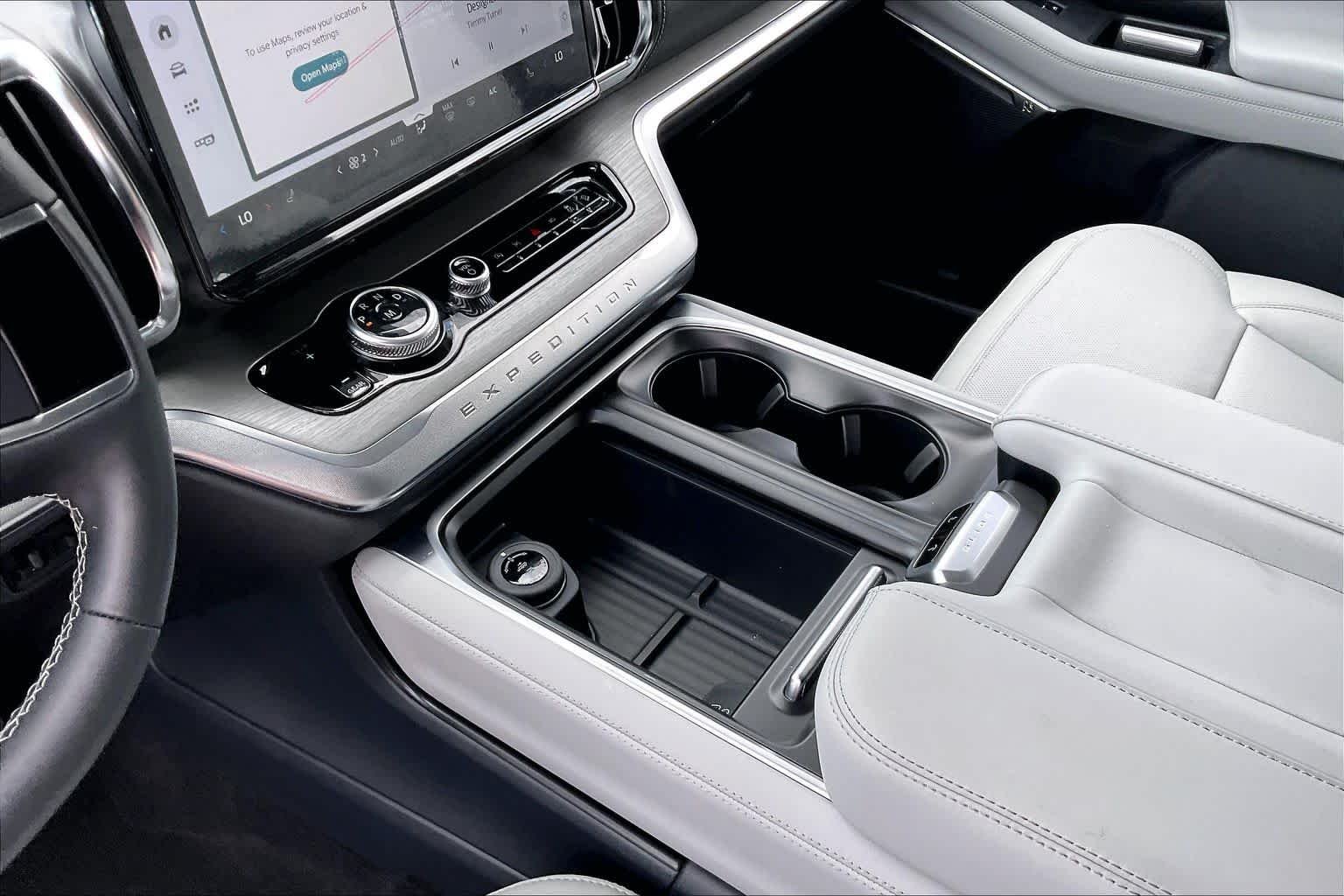 New 2026 Dark Matter Gray Metallic Ford MAX Platinum® image 7