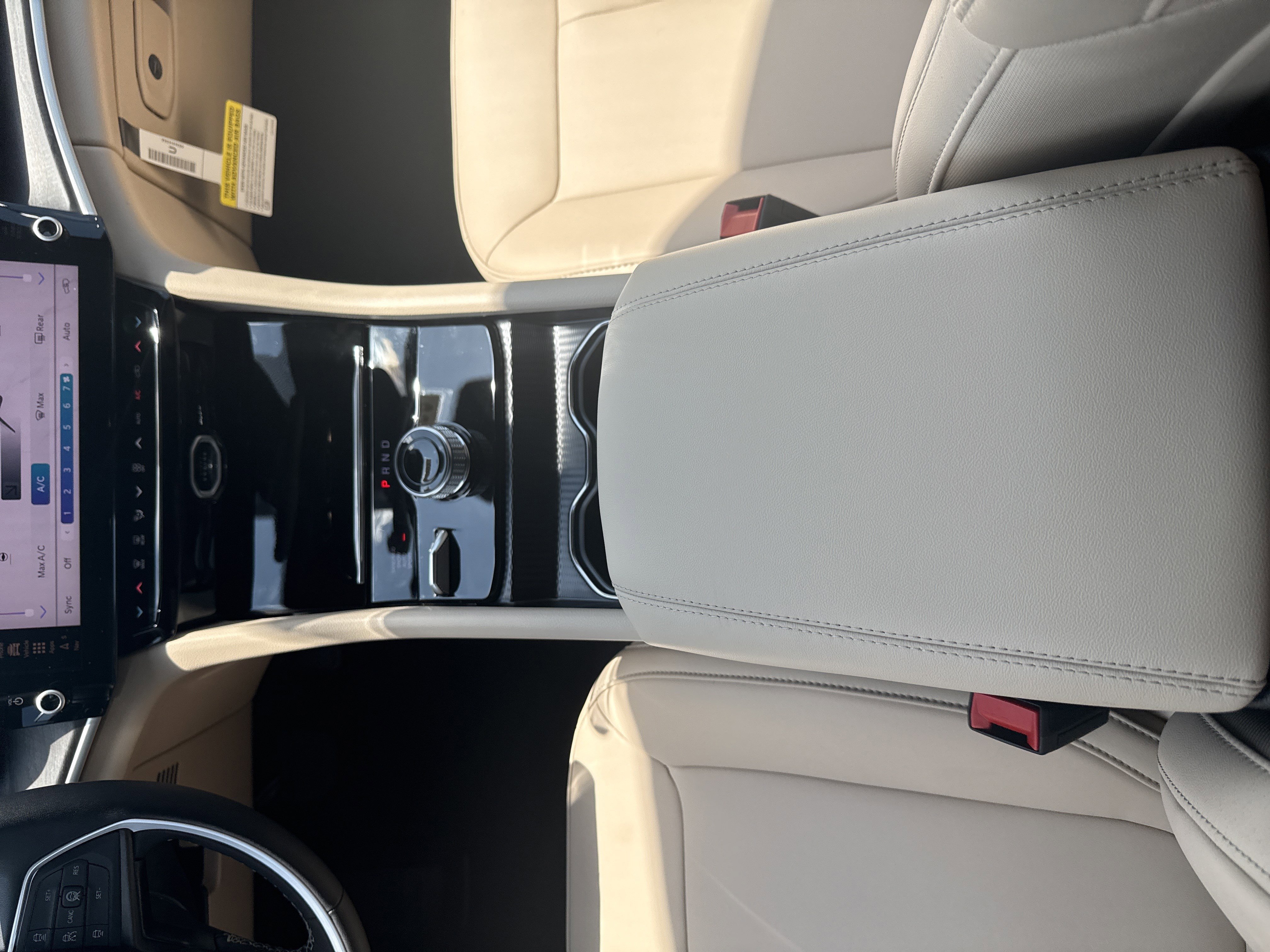 New 2026 Velvet Red Pearlcoat Jeep Limited image 32
