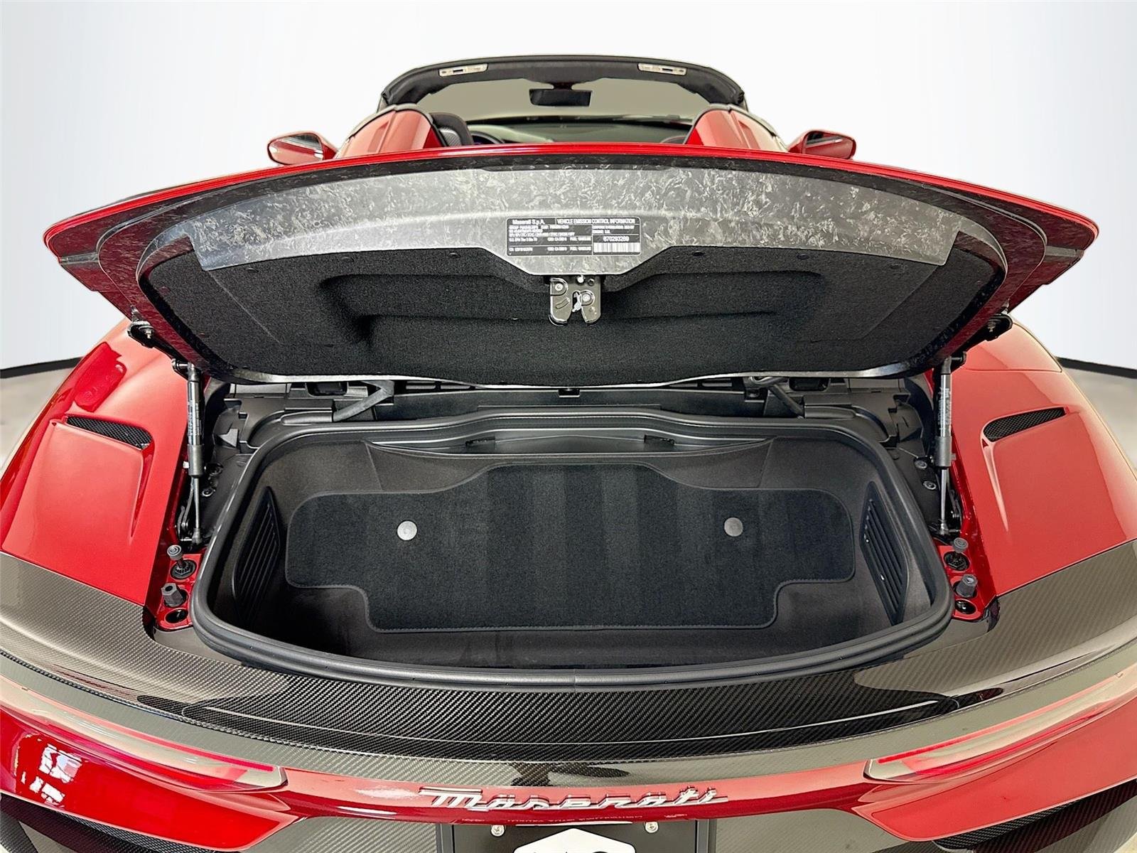 Used 2023 Exclusive Rosso Vincente Maserati Cielo Spider | $350k MSRP | Carbon Race Seats | Int & Ext Carbon image 27