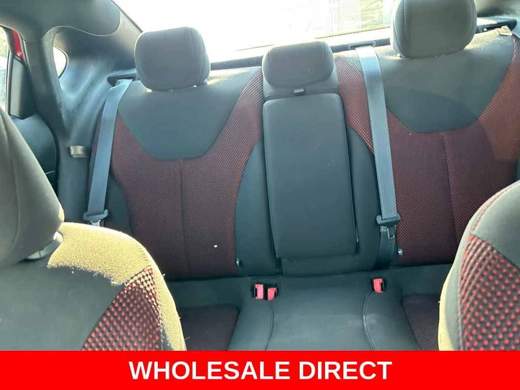 Used 2016 Red Dodge SXT image 24