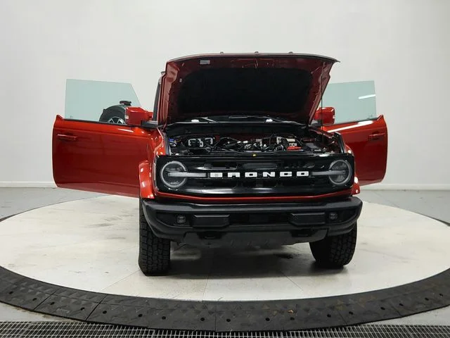 2022 Ford Bronco 2-Door Outer Banks - Photo 11
