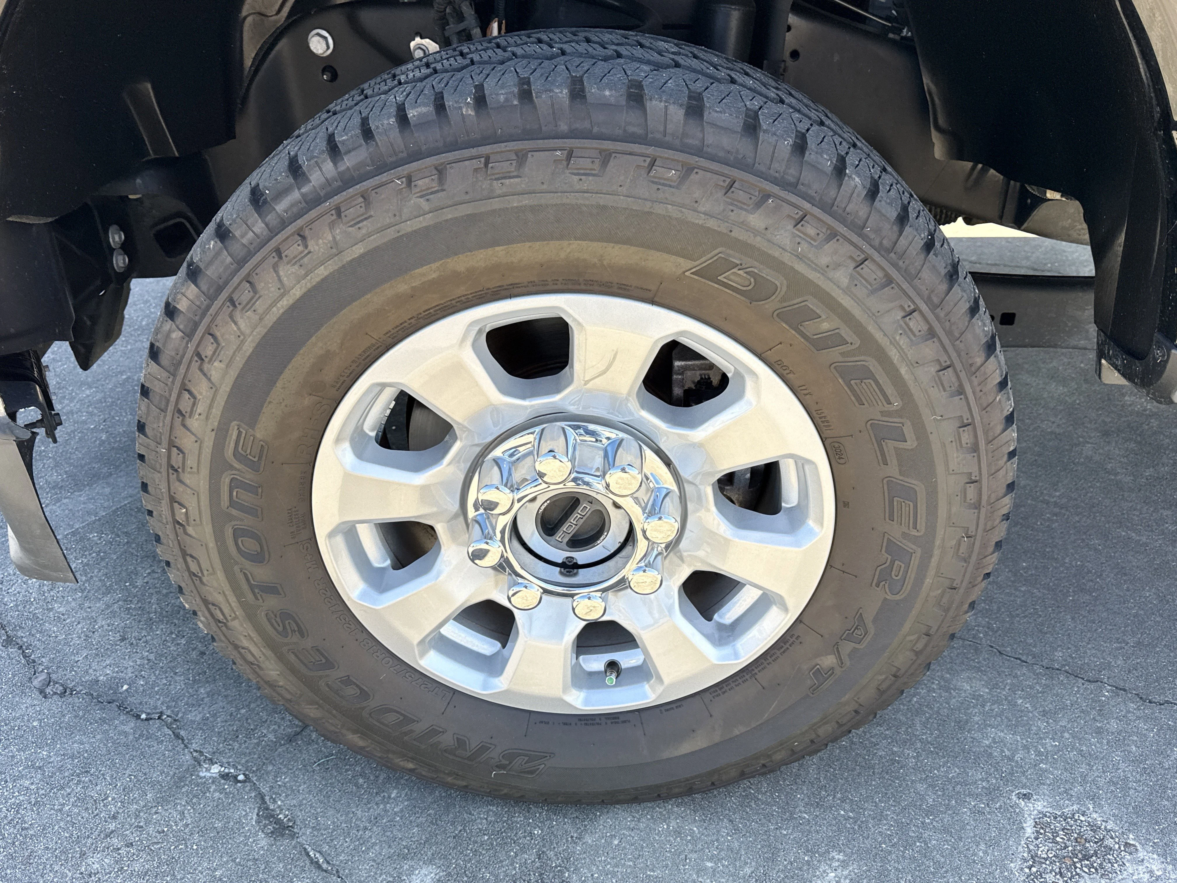 2024 Ford F-350 Super Duty XLT - Photo 10