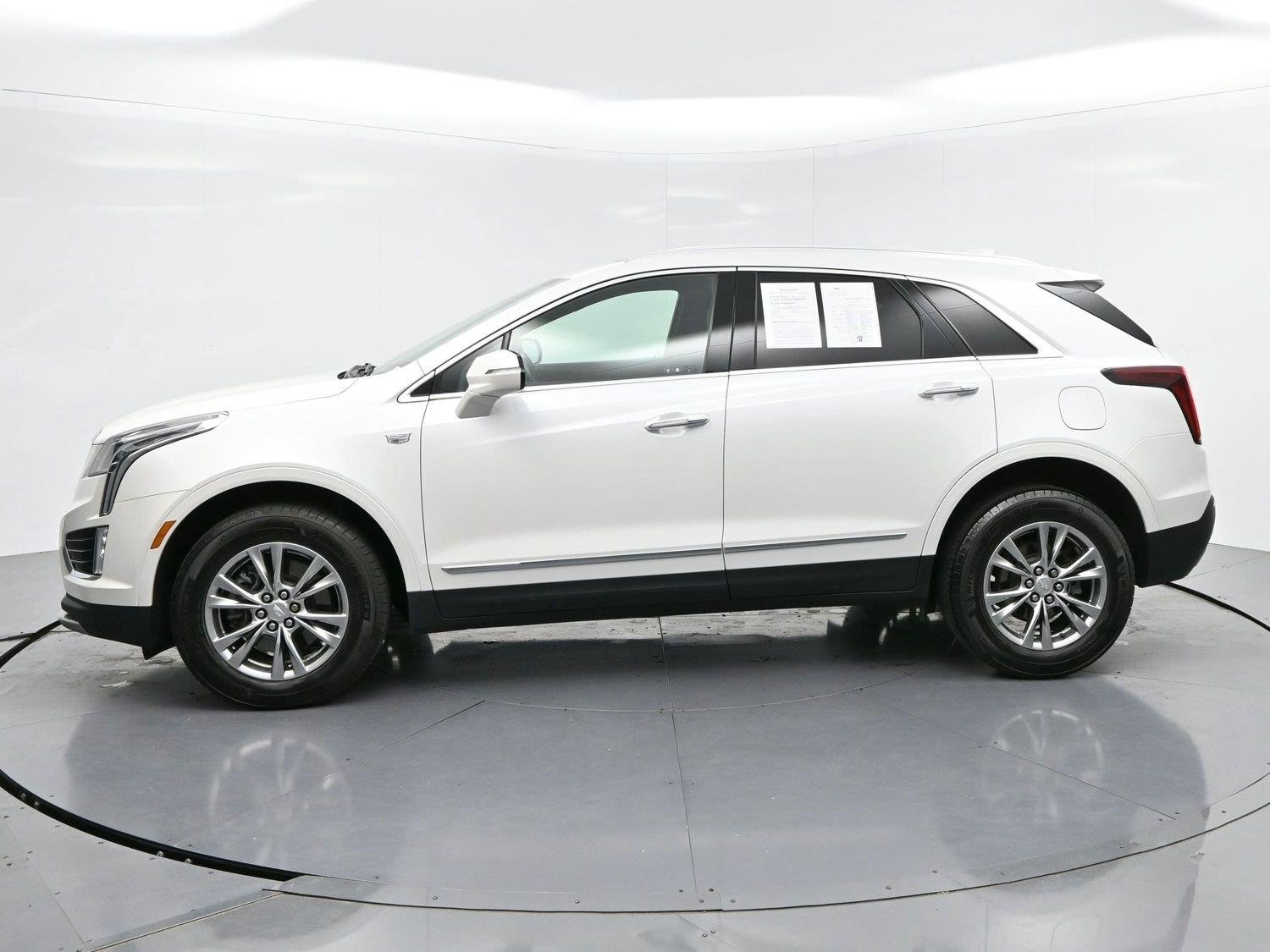 Used 2023 CRYSTAL WHITE TRICOAT Cadillac FWD Premium Luxury image 3