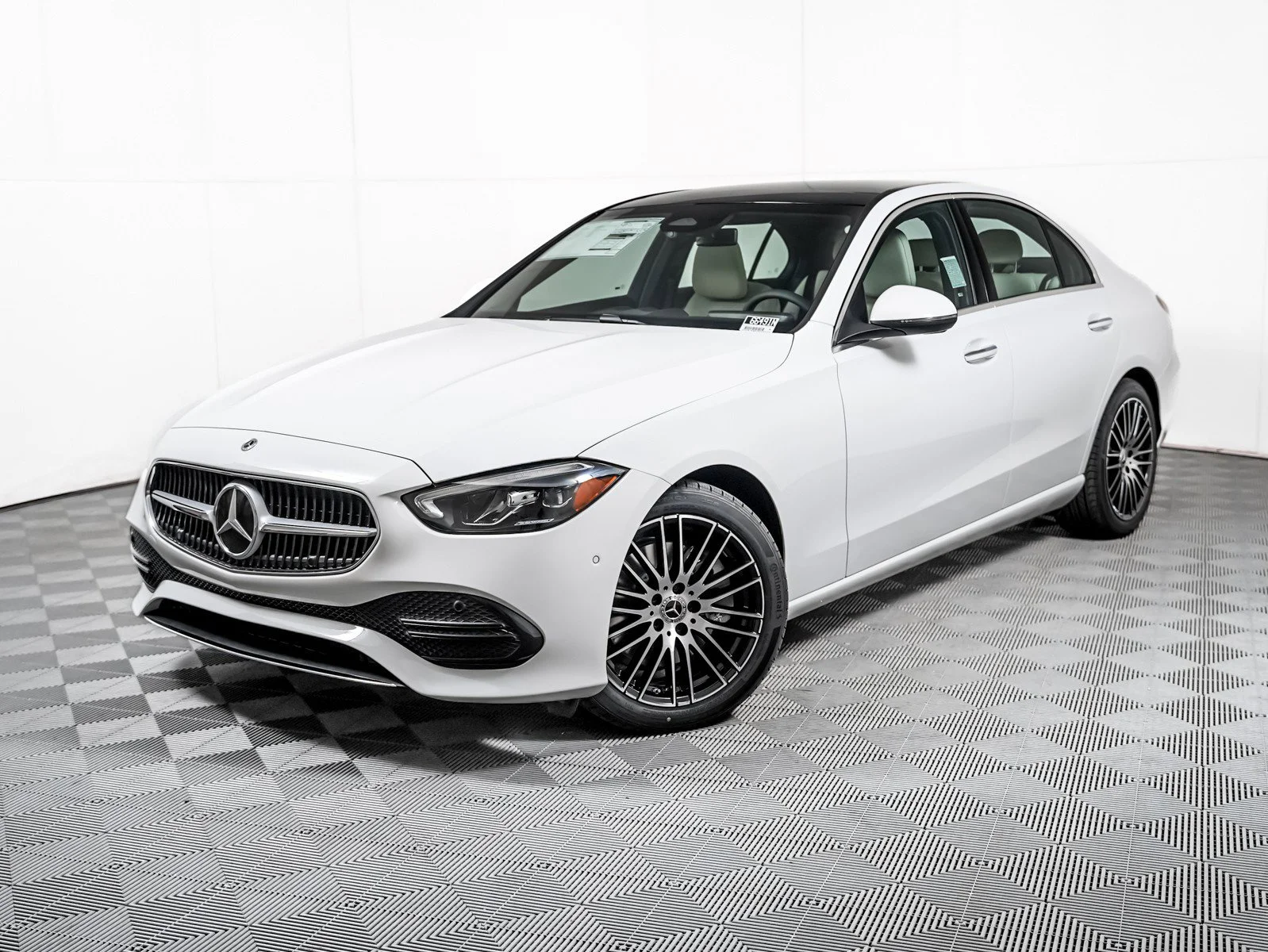 New 2026 Polar White Mercedes-Benz C 300 4MATIC® image 1