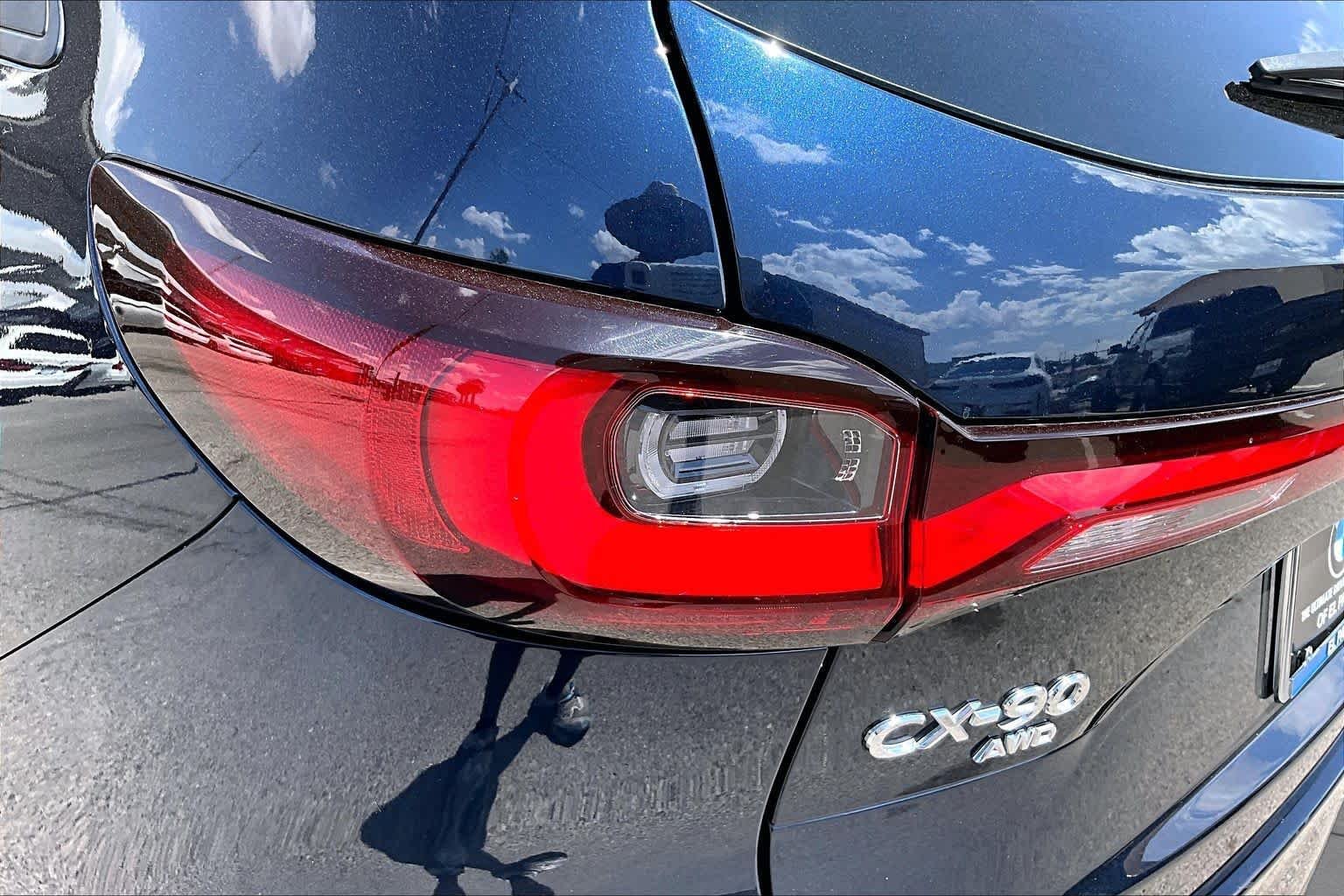 Used 2024 Deep Crystal Blue Mica Mazda 3.3 Turbo Premium image 24