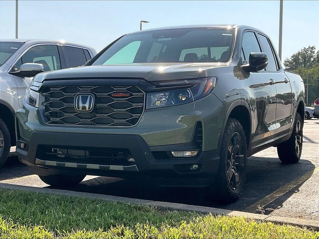 New 2026 Ash Green Metallic Honda TrailSport image 4