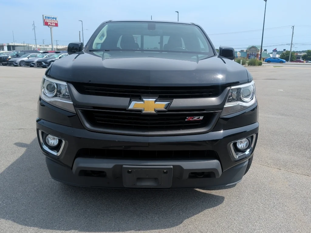 Used 2016 Black Chevrolet 4WD Z71 image 6