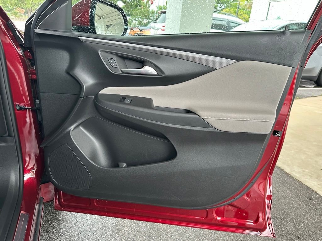 Used 2025 Red Buick Avenir image 37