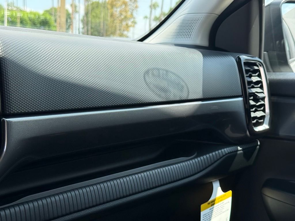 New 2026 Avalanche Ford XLT image 7