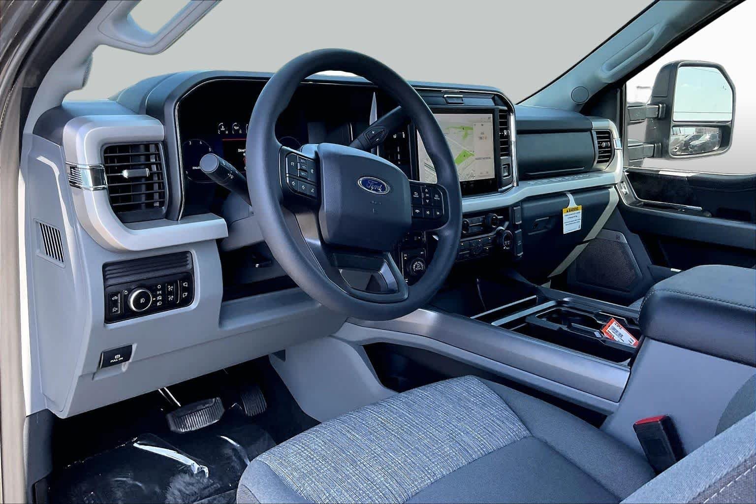 New 2026 Carbonized Gray Metallic Ford F-250® XLT image 5