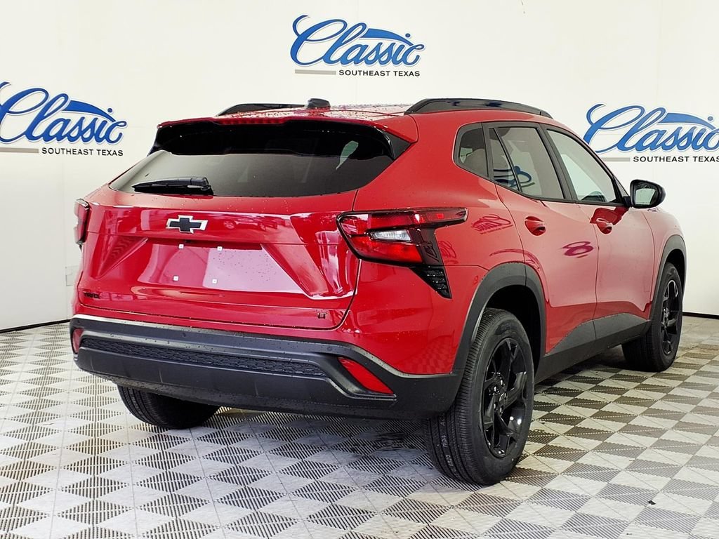 2026 Chevrolet Trax LT - Photo 6