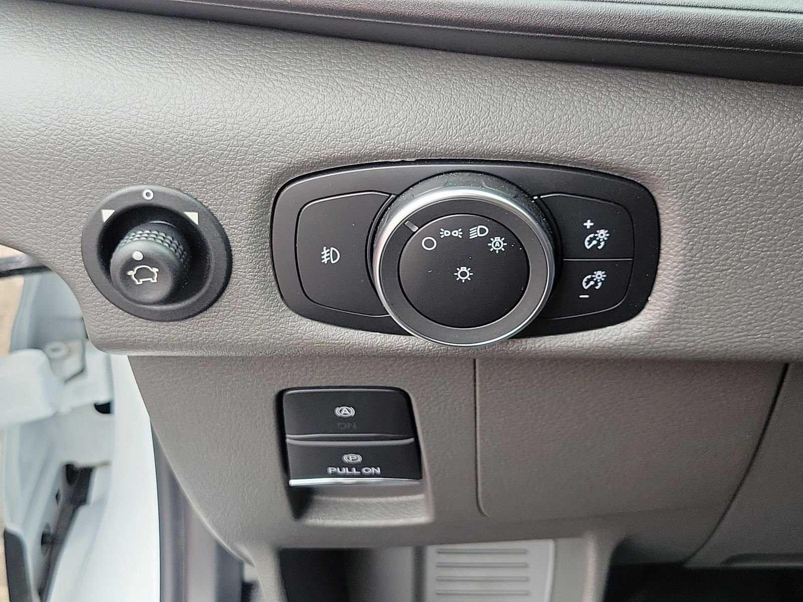 Used 2023 White Ford Base image 10