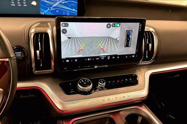 2025 Ford Expedition Platinum - Photo 31