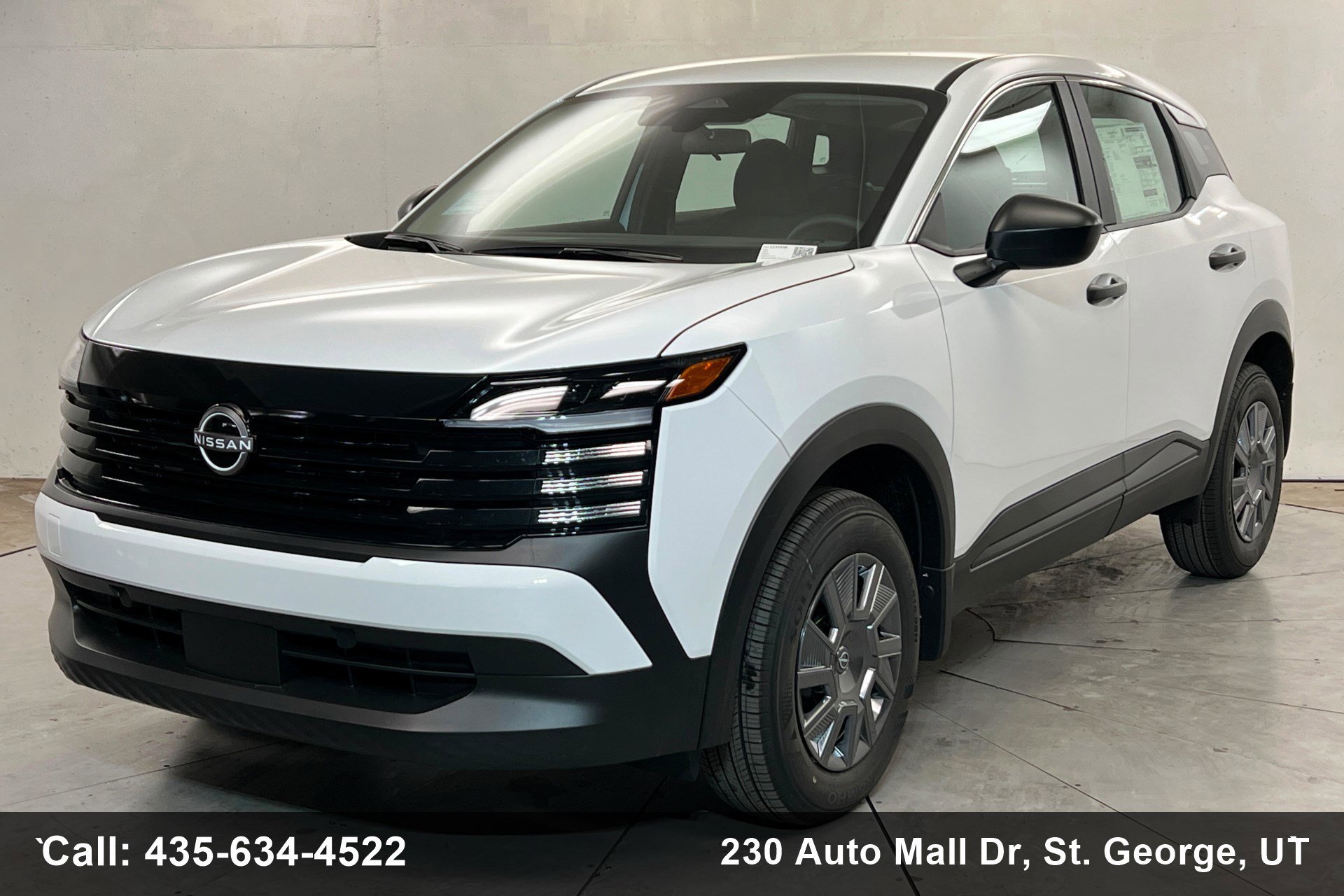 2026 Nissan Kicks 2.0 S's photo