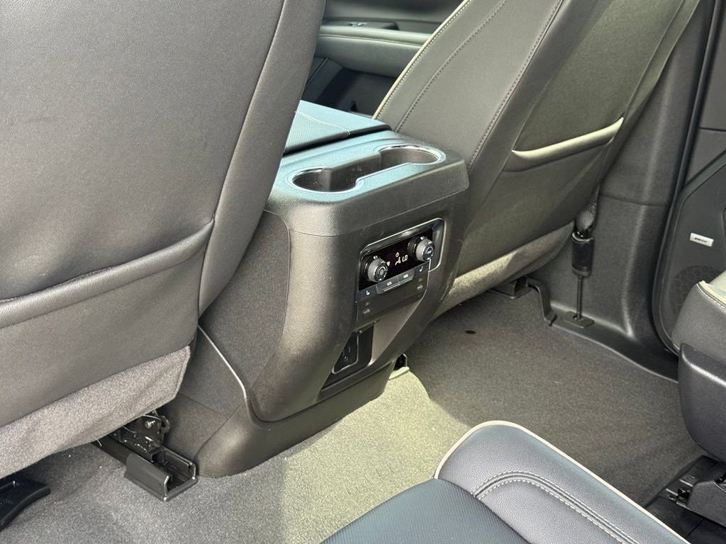 2025 Chevrolet Tahoe Premier - Photo 28