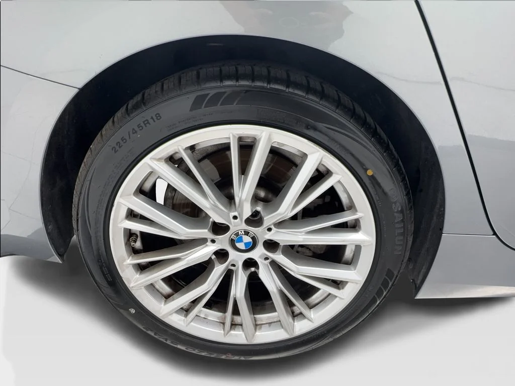 Used 2024 Gray BMW 330i image 16