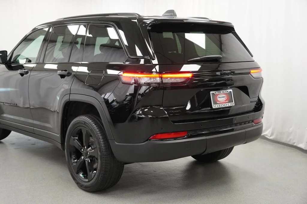 Used 2024 Black Jeep Limited image 13
