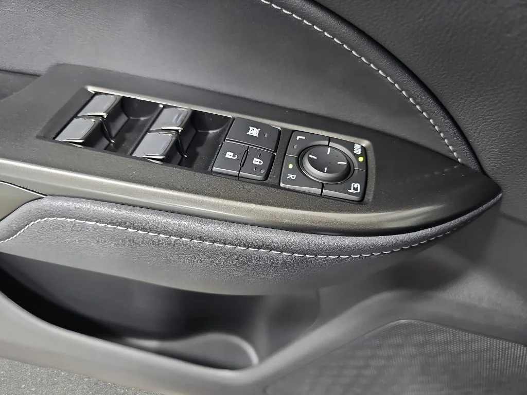 New 2026 Ultra White Lexus PREMIUM image 27